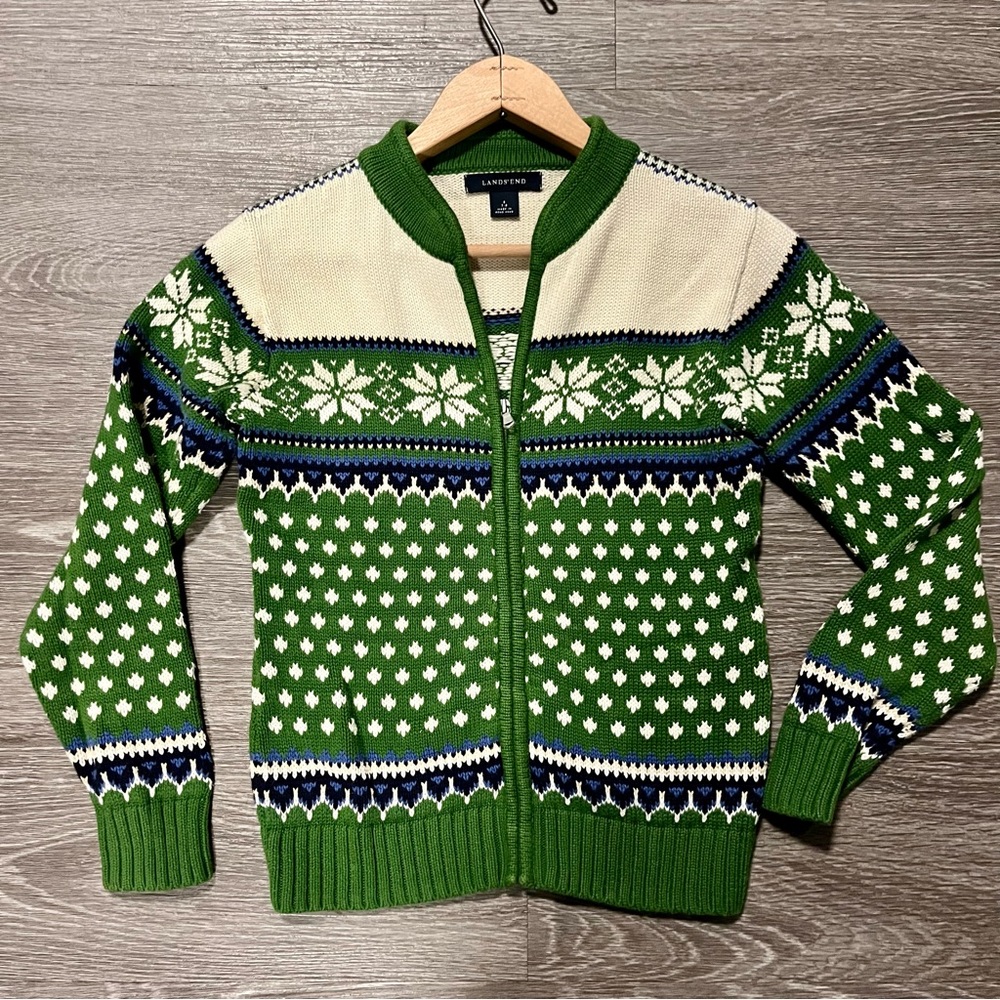 Lands End Green and Cream Fair Isle Sweater Girls Size Small (7-8)